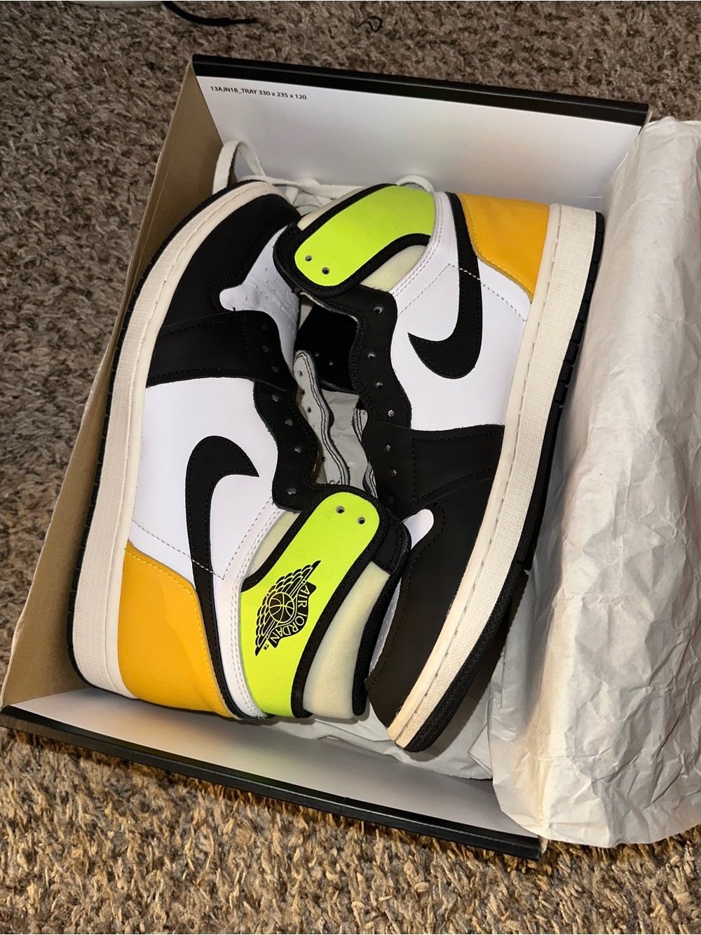 Jordan Air Jordan 1 Mid - White/Black/Yellow/Neon Green